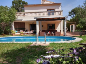 Ferienhaus in Pedruscada mit Privatem Pool